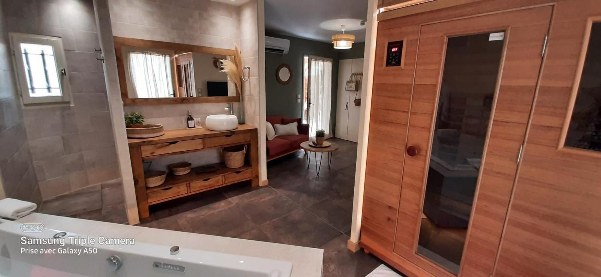 Le Mas Aux Amoureux , Suite Romantique Et Spa Le Barcarès Exteriér fotografie
